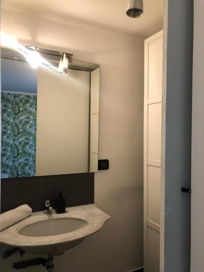 Amendola Howme Bari Exteriör bild